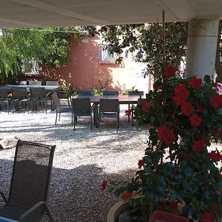 Bed & Breakfast L'orangeraie Elne