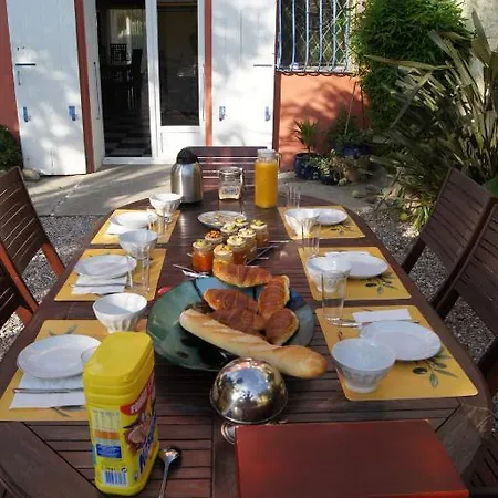 L'orangeraie Bed and Breakfast Elne